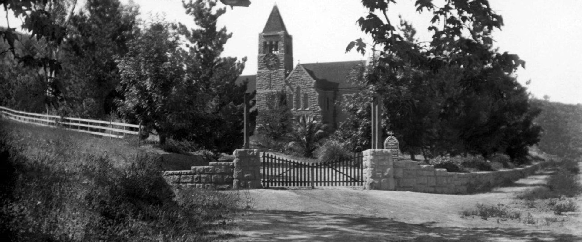 Churches in Glendale, California: Denominations and History